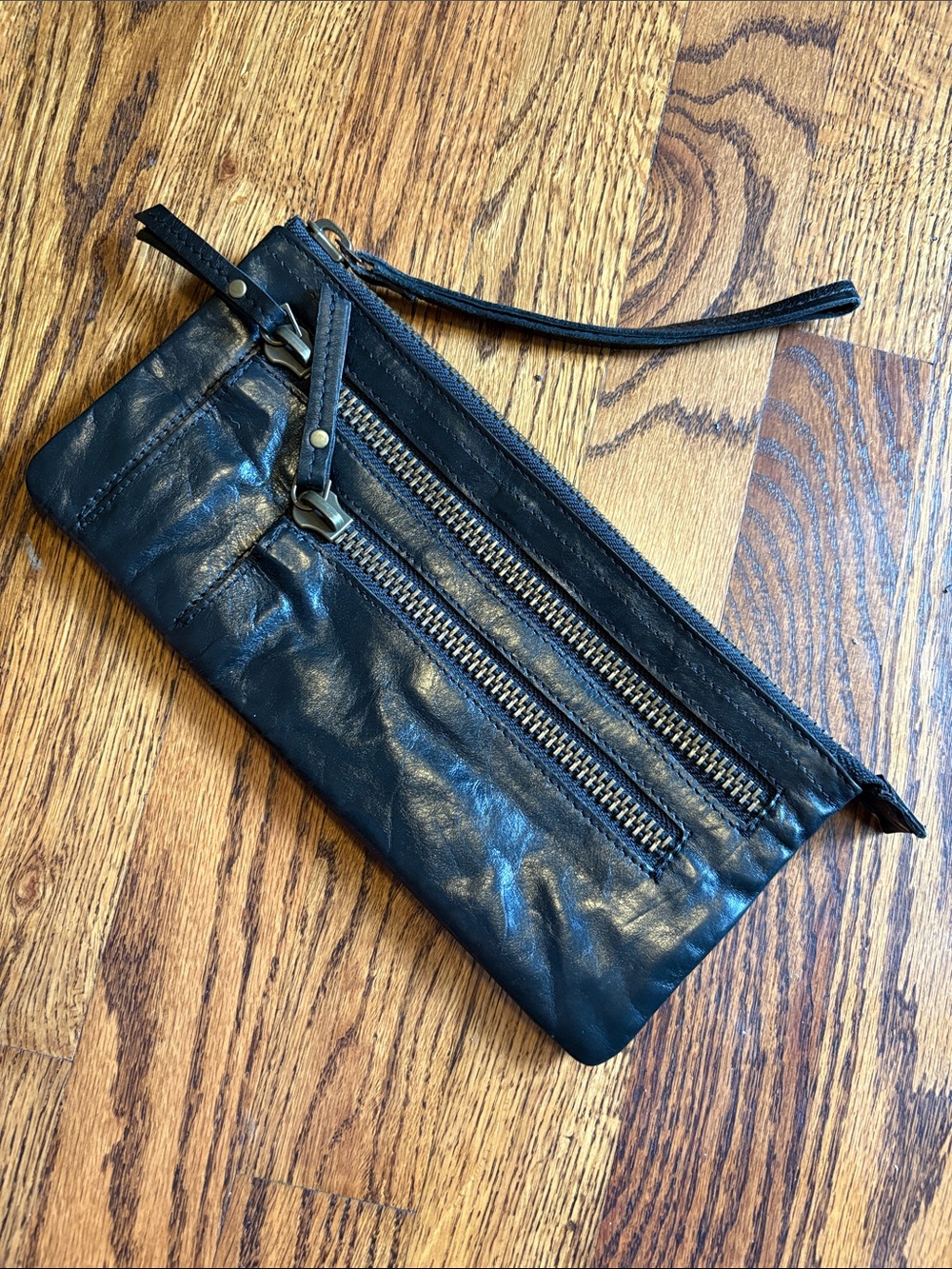 latico Black Leather Zip Wristlet Clutch NWOT